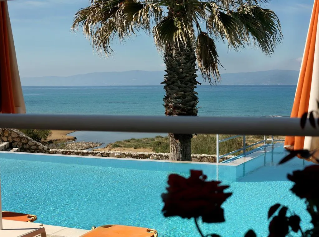 Pool, Marina Bay, Kefallinia
