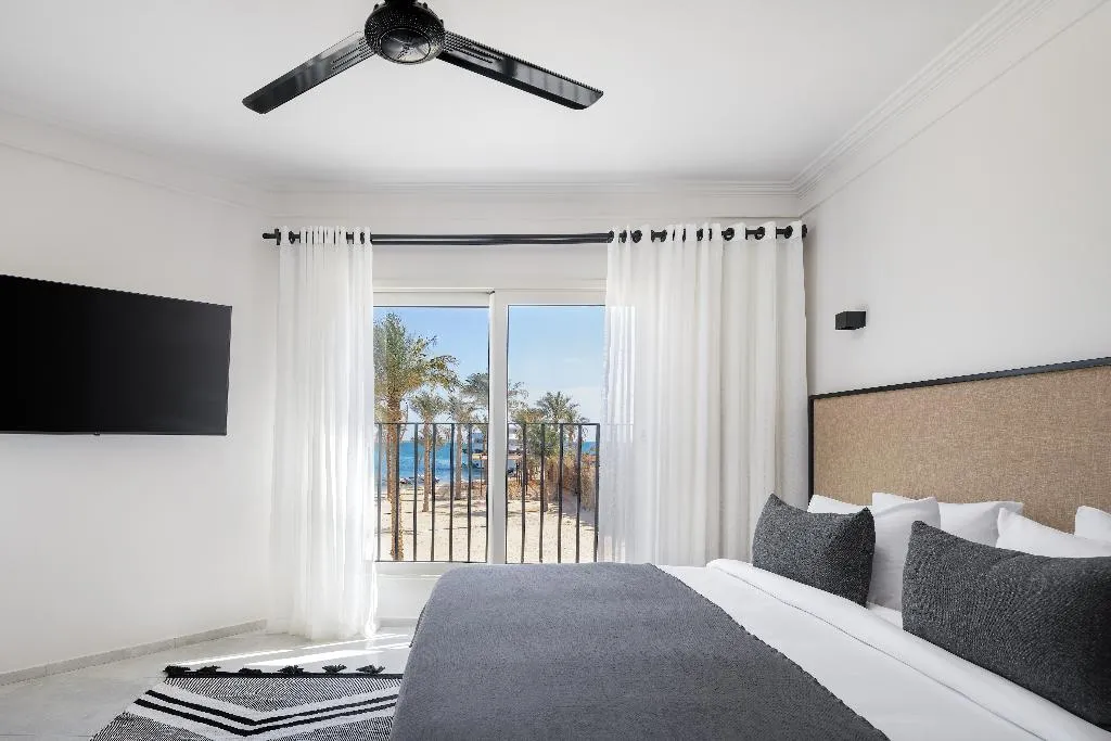 CHALET SEA VIEW TWO BEDROOMS Room, Serry Beach Resort, Red Sea Riviera