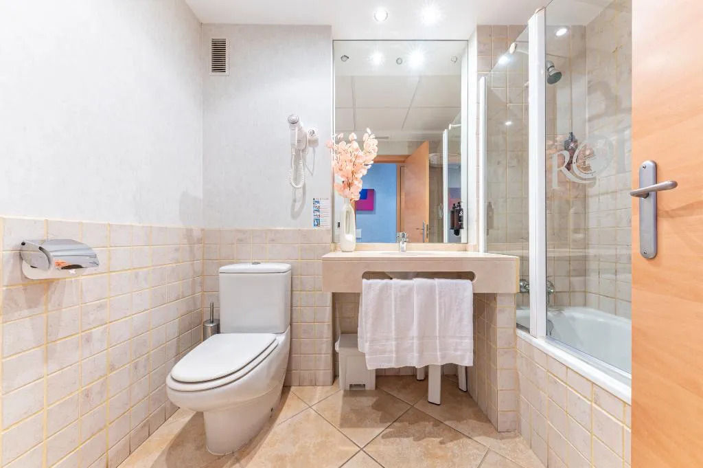 TRIPLE STANDARD Room, Rober Palas, Costa Blanca