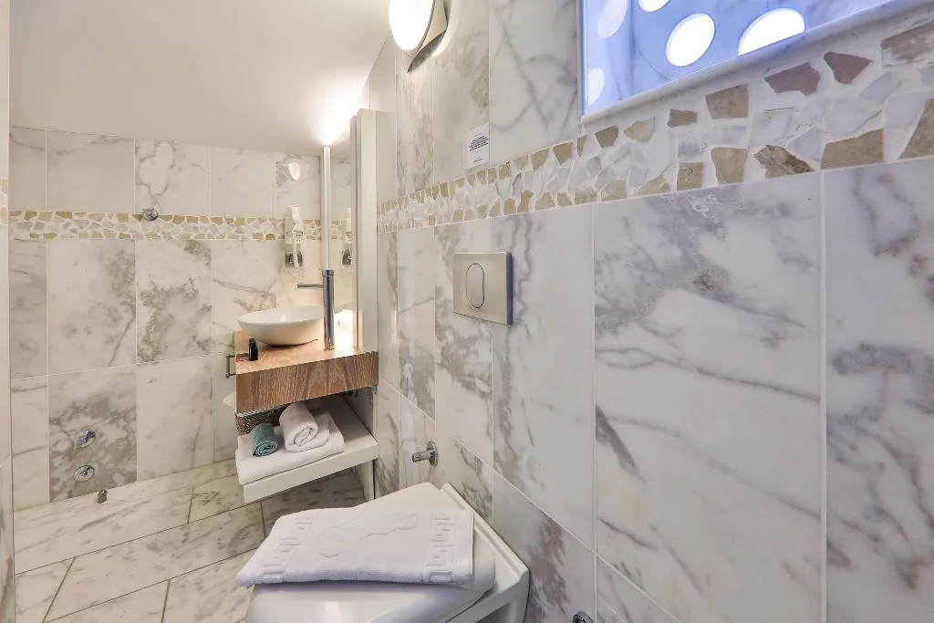 SUITE WITH JACUZZI Room, Kalkan Saray Suites, Dalaman