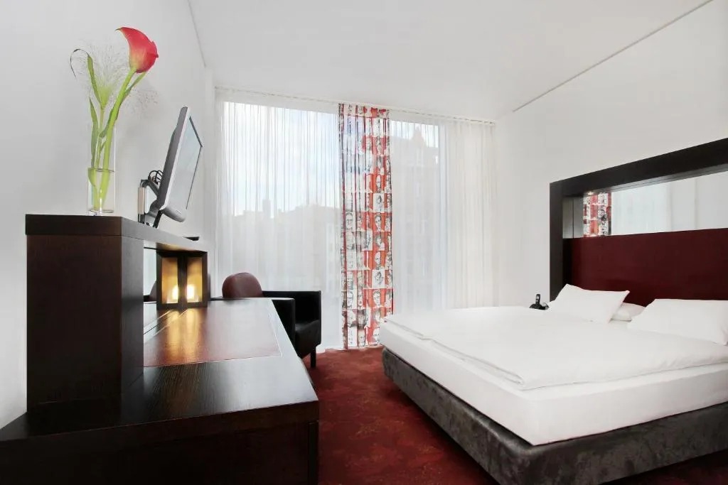 DOUBLE COMFORT Room, Arcotel Velvet Berlin, Berlin