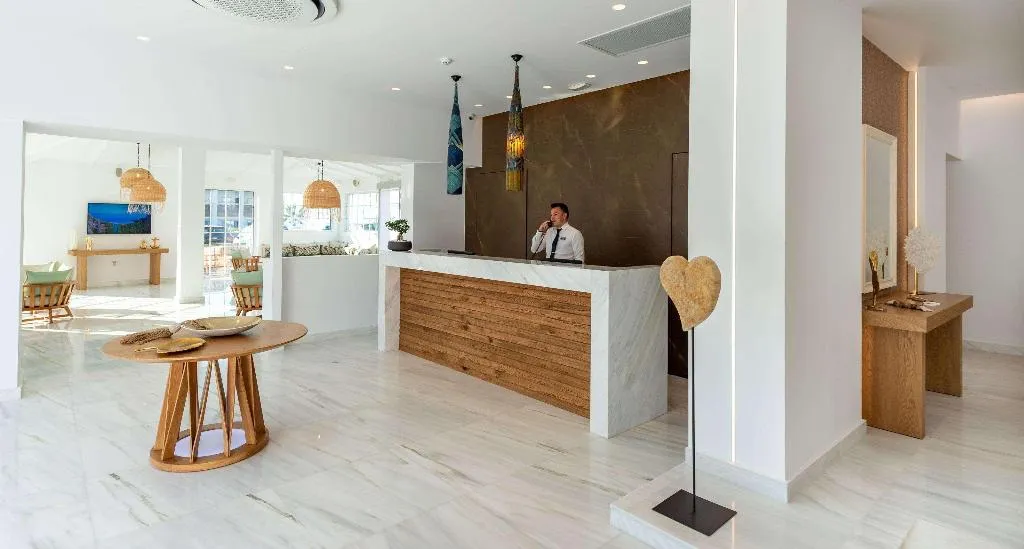 Lobby, High Beach, Crete