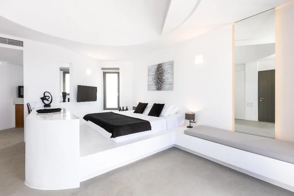 SUITE DELUXE Room, Heavens Edge by Mr and Mrs White, Santorini