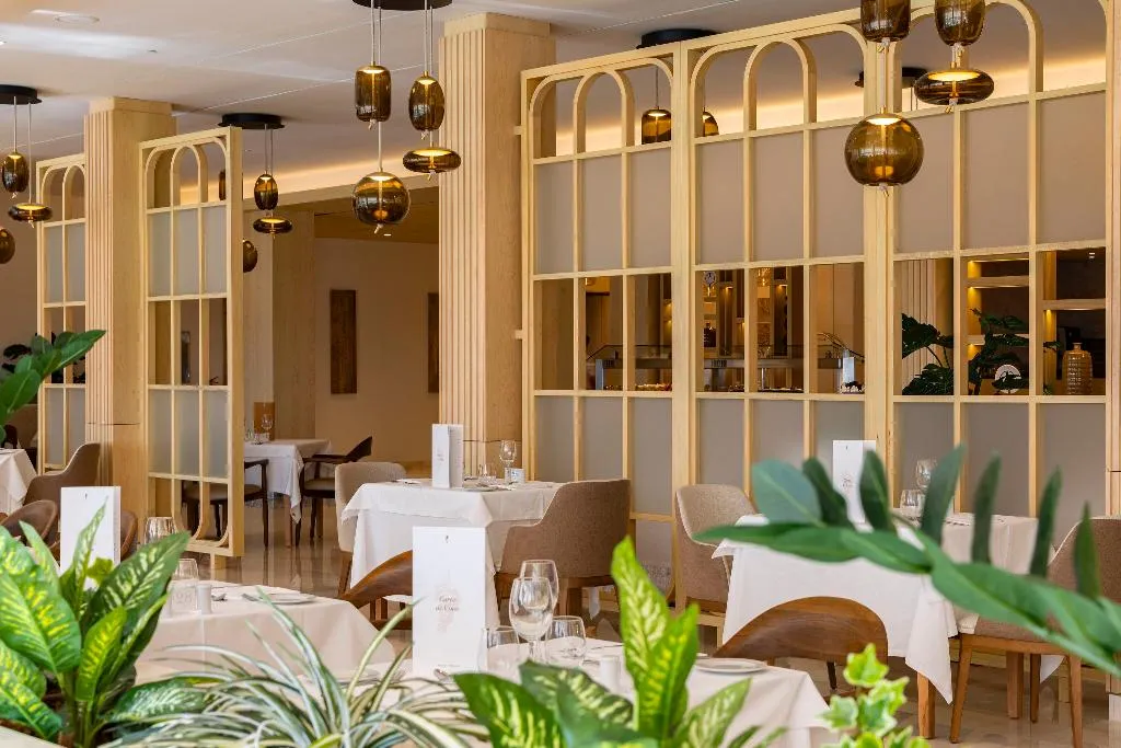 Restaurant, Hipotels Barrosa Palace, Costa De La Luz