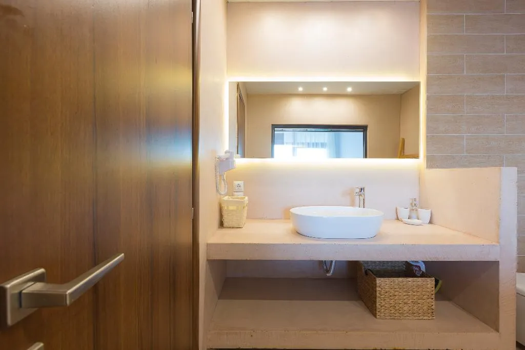 VILLA THREE BEDROOMS WITH PRIVATE POOL Room, Skiathos Gea Villas, Skiathos