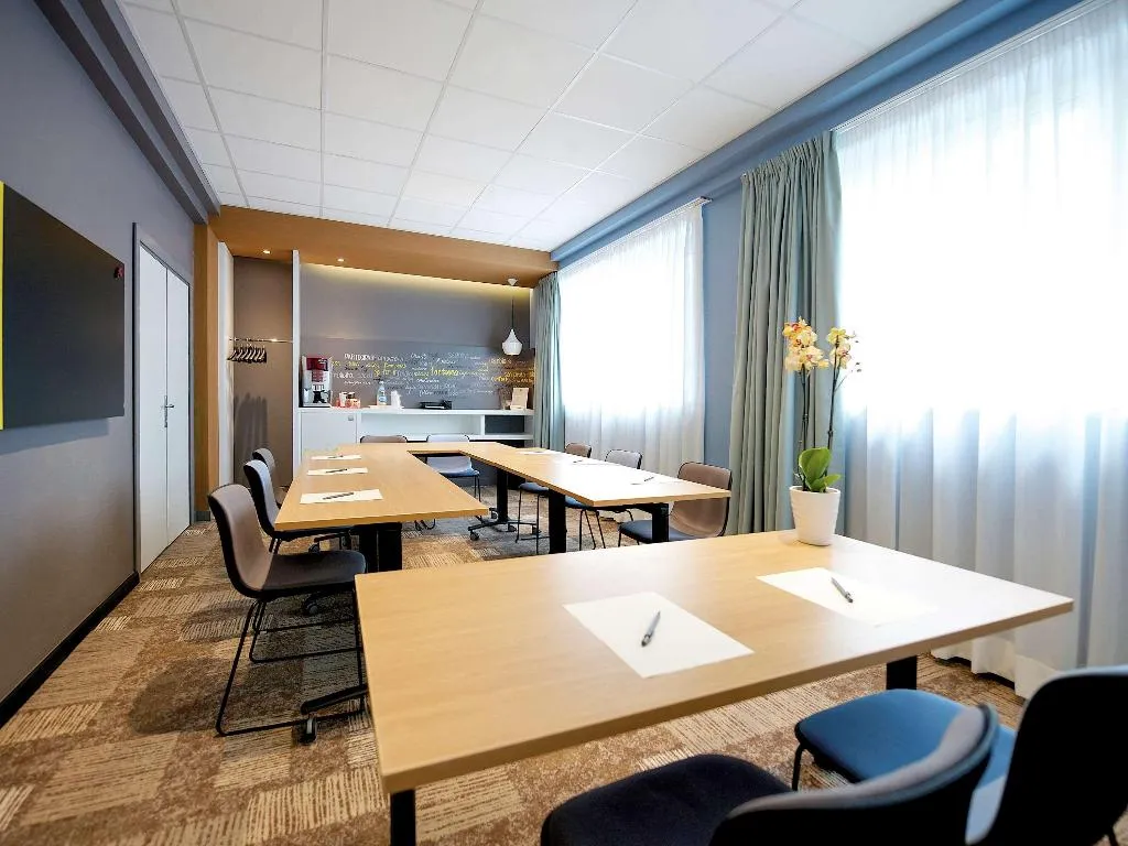 Conferences, Ibis Milano Centro, Milan