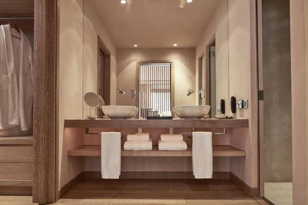 Room, The Margi, Athens