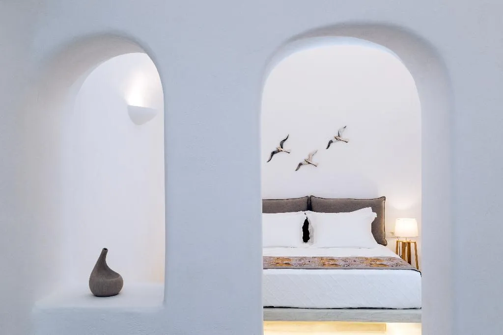 SUITE STANDARD Room, Adamant Suites, Santorini