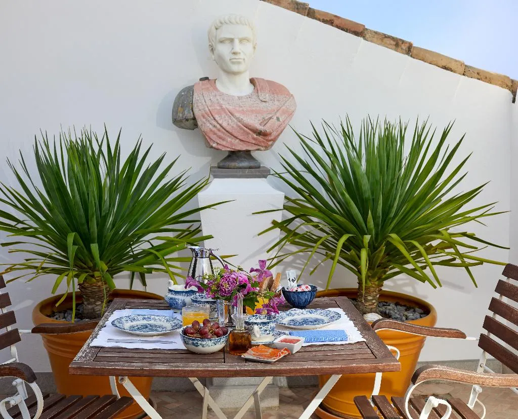 DOUBLE WITH TERRACE Room, Triana House, Seville