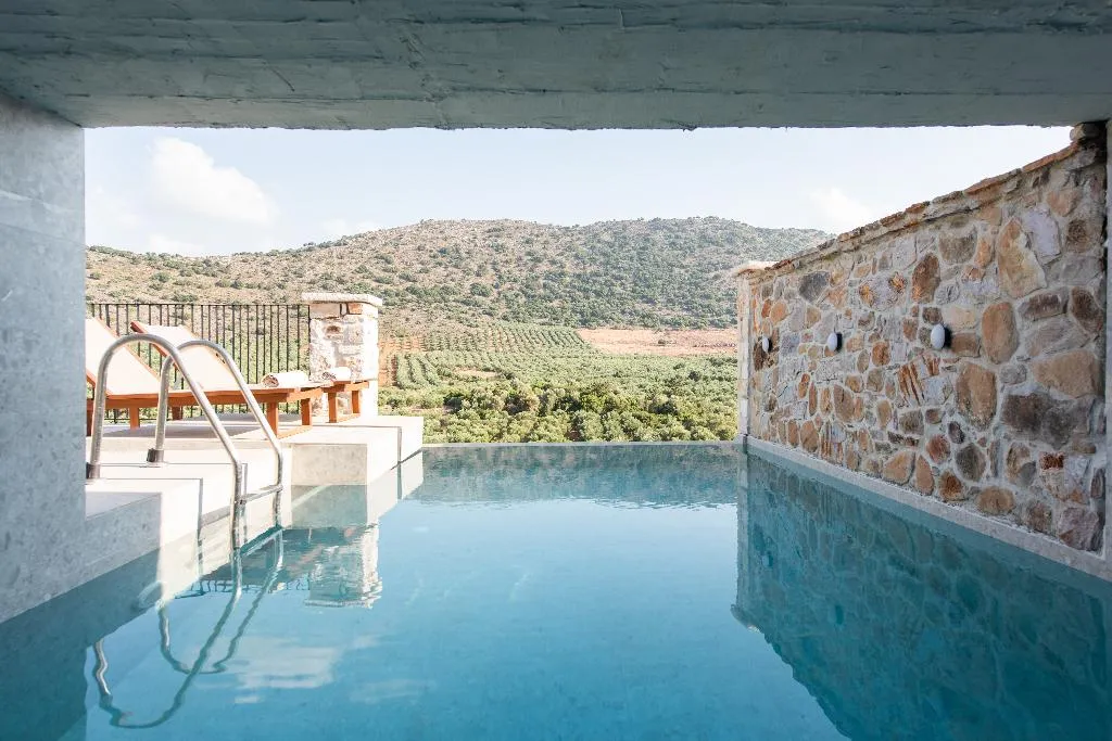 SUITE HONEYMOON Room, Lameriana Secret Village, Crete
