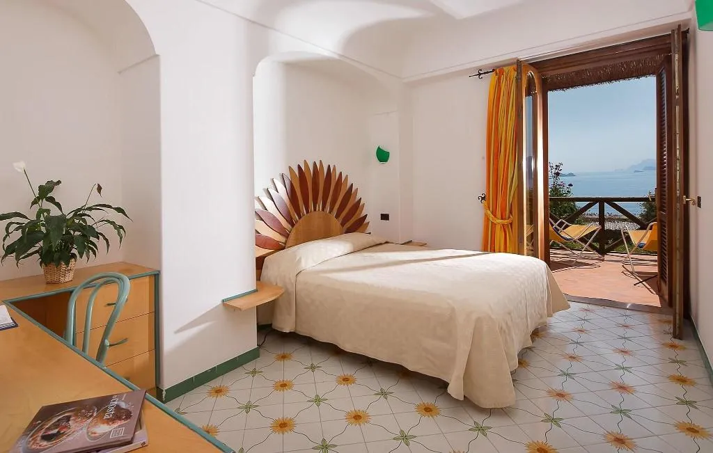 DOUBLE SUPERIOR Room, Tramonto D'oro, Naples