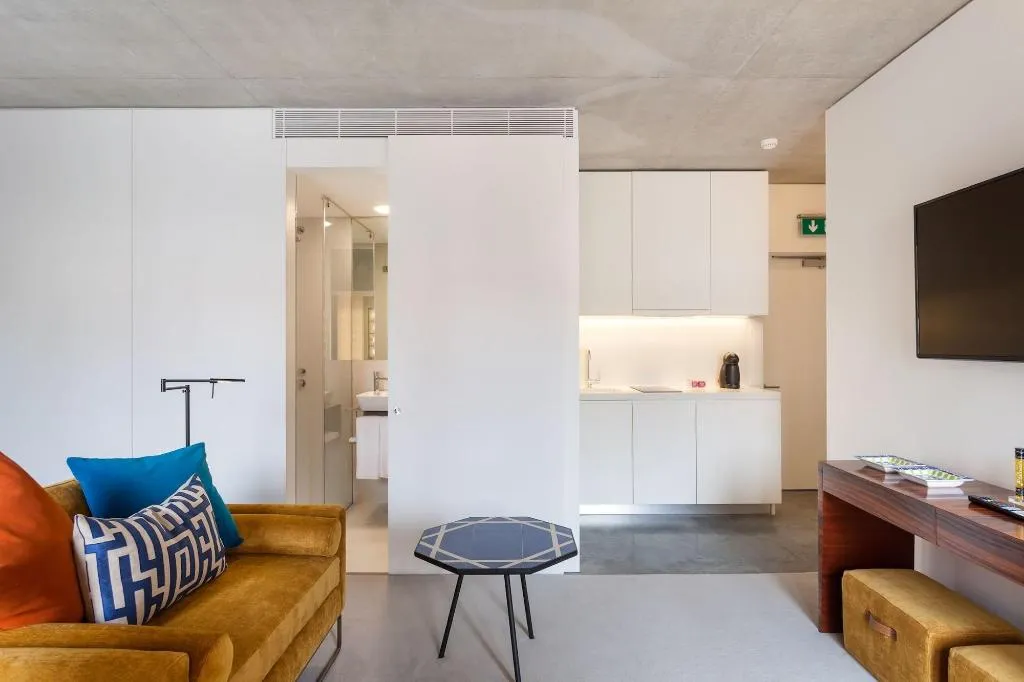 Room, S.Bento Residences, Porto
