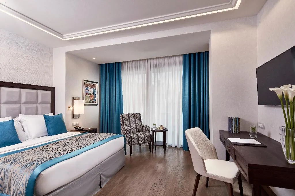 Double or Twin WITH VIEWS Room, Electra Metropolis, Athens