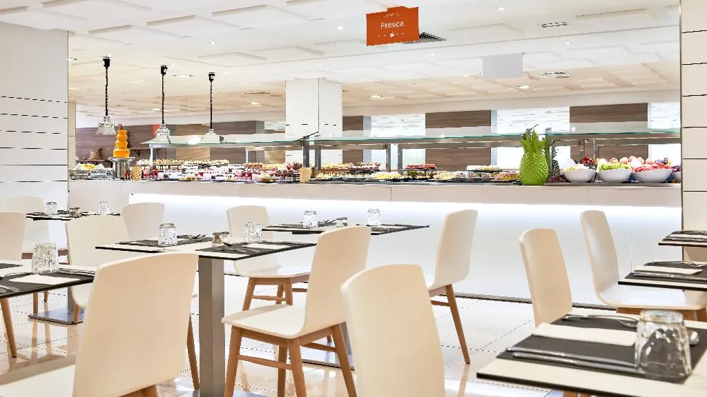 Restaurant, Globales SuneoClub Pionero Santa Ponsa, Majorca