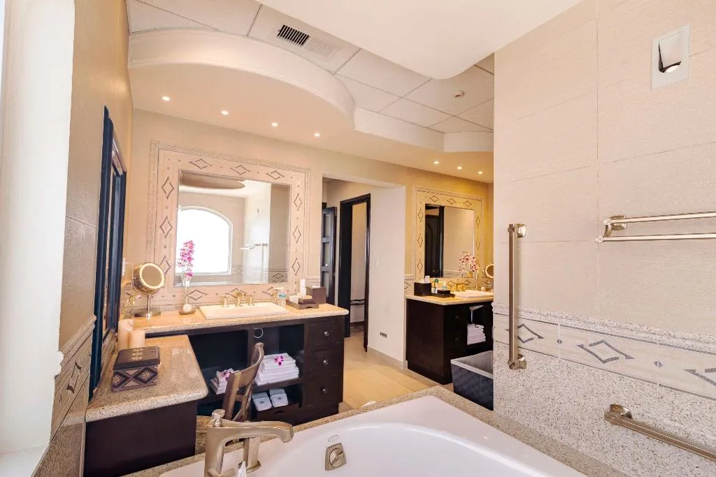 Room, Holiday Inn Club Vacations Grand Residences All In, Cancun Area