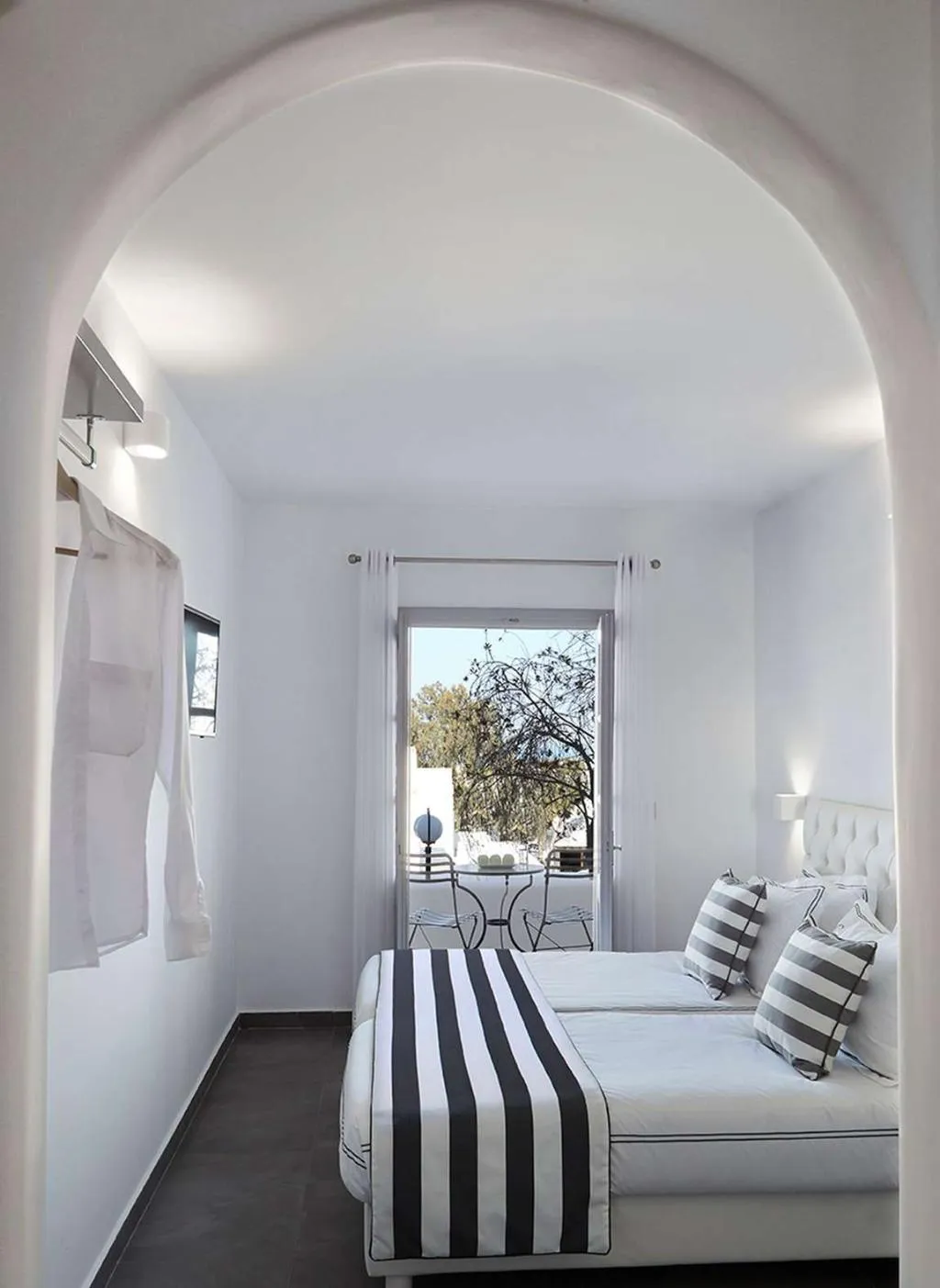 Double or Twin DELUXE Room, Kalisti Hotel & Suites, Santorini