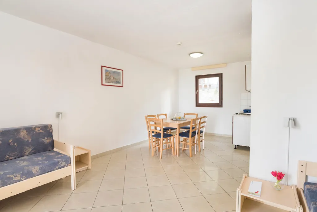 BUNGALOW CAPACITY 6 Room, Apartments Kanegra Plava Laguna, Istria