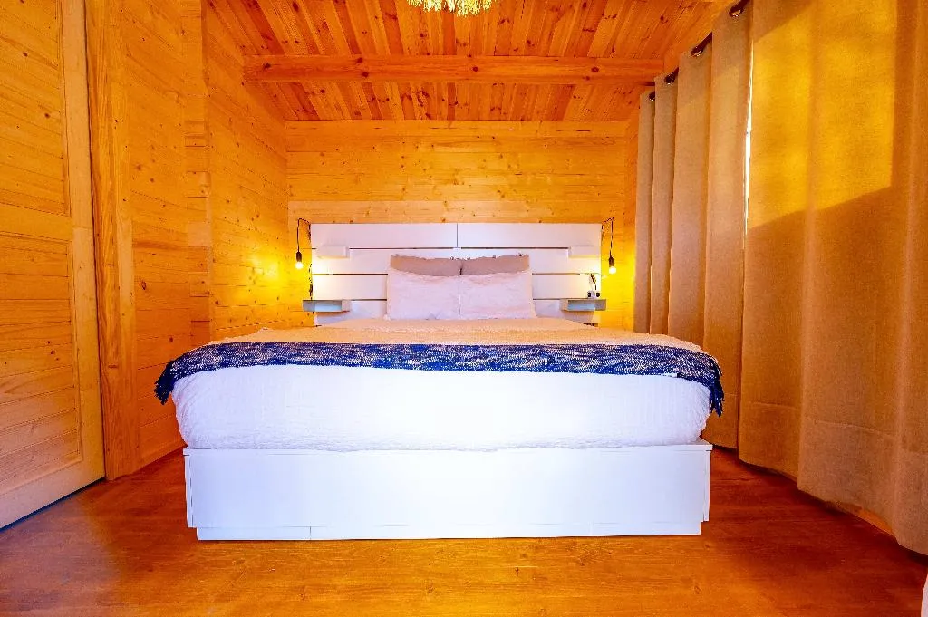 BUNGALOW SUPERIOR WITH TERRACE Room, Quinta Do Quinto, Porto