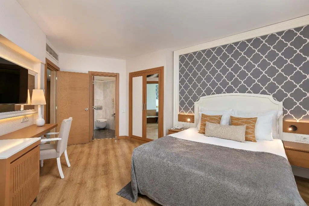 SUITE RUN OF HOUSE Room, Sherwood Exclusive Lara, Antalya