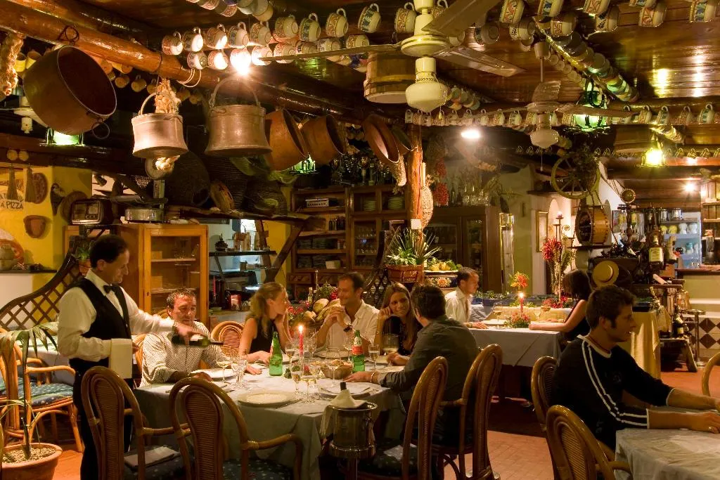 Restaurant, Zi Carmela, Naples