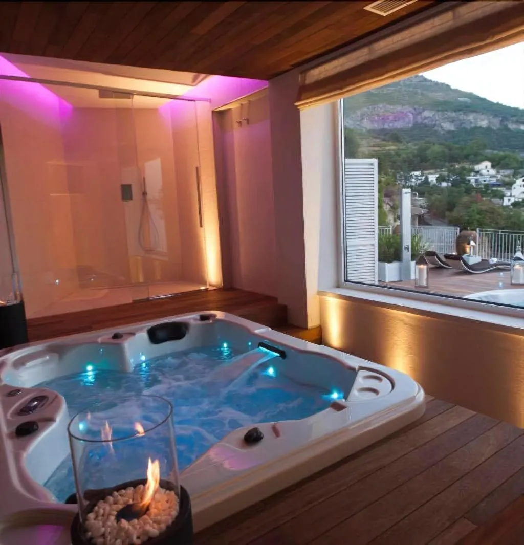 Sports and Entertainment, Aquaboutique Wellness & Spa, Naples