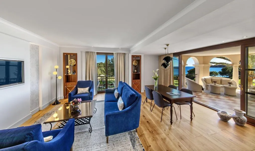 Room, The St. Regis Mardavall Resort, Majorca