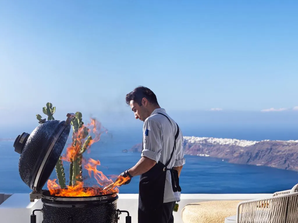 VILLA TWO BEDROOMS WITH PRIVATE POOL Room, Astra Suites, Santorini