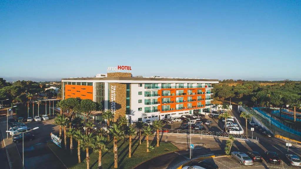 General view, Aquashow Park Hotel, Algarve
