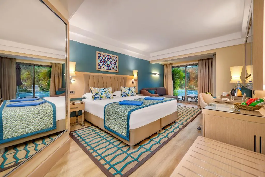DOUBLE POOL VIEW Room, Megasaray Club Belek, Antalya