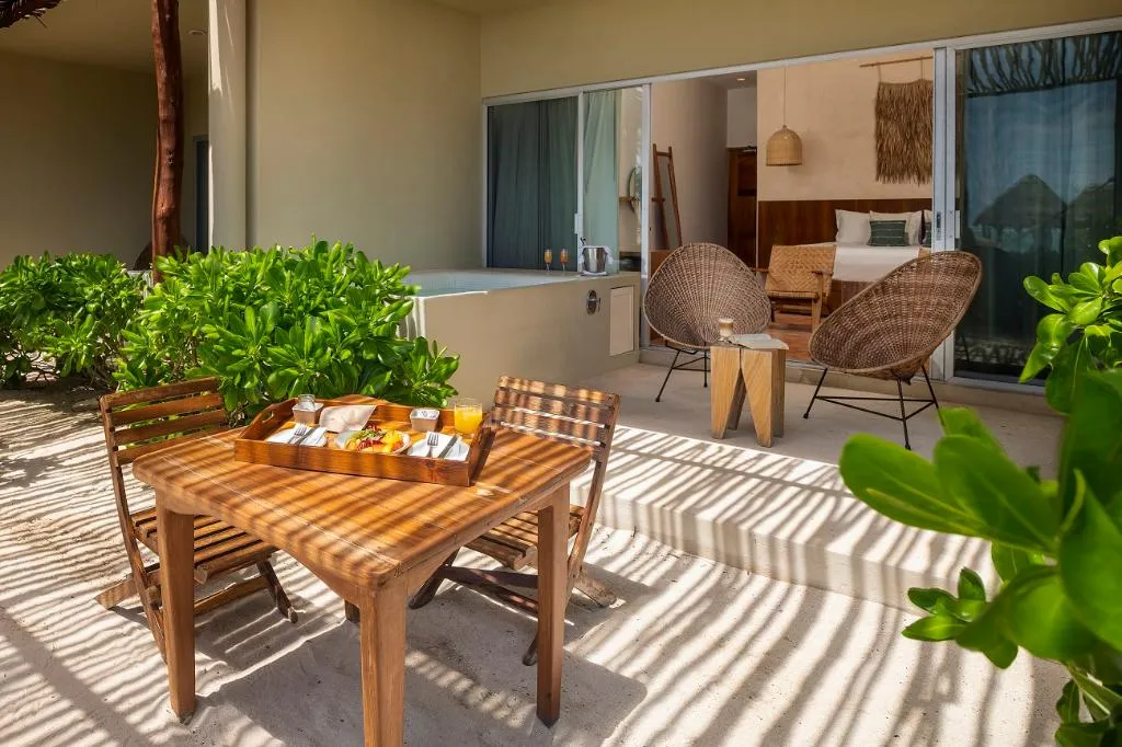 SUITE BEACH FRONT Room, Mereva Tulum, Cancun Area