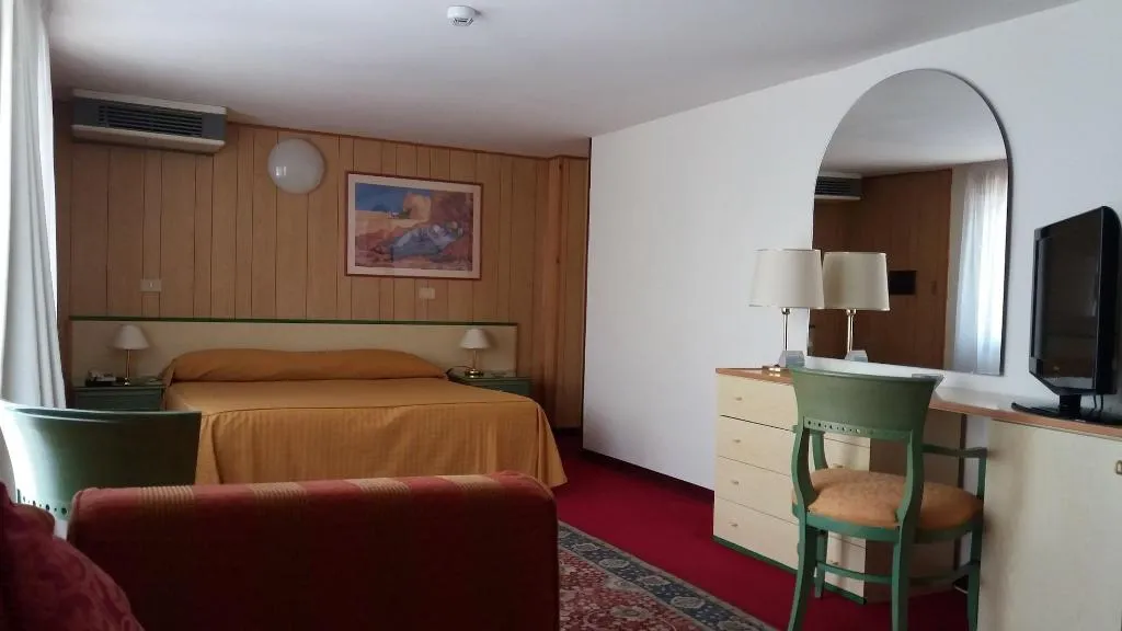 Room, Majestic, Venice