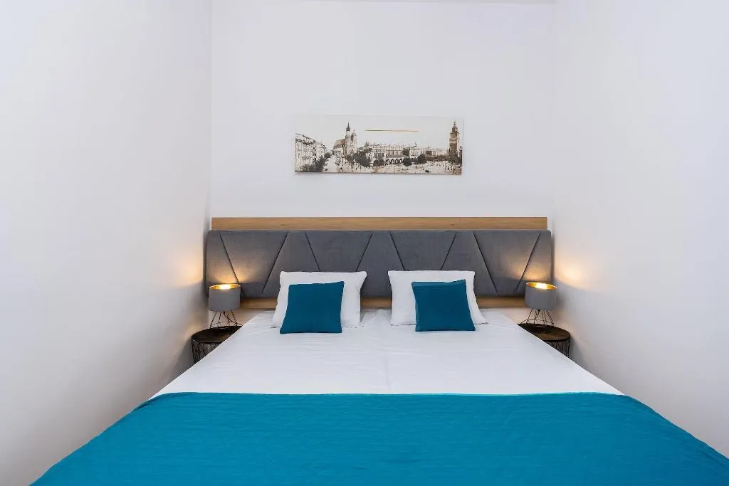 Room, 1898 Parkside Boutique Residence, Krakow