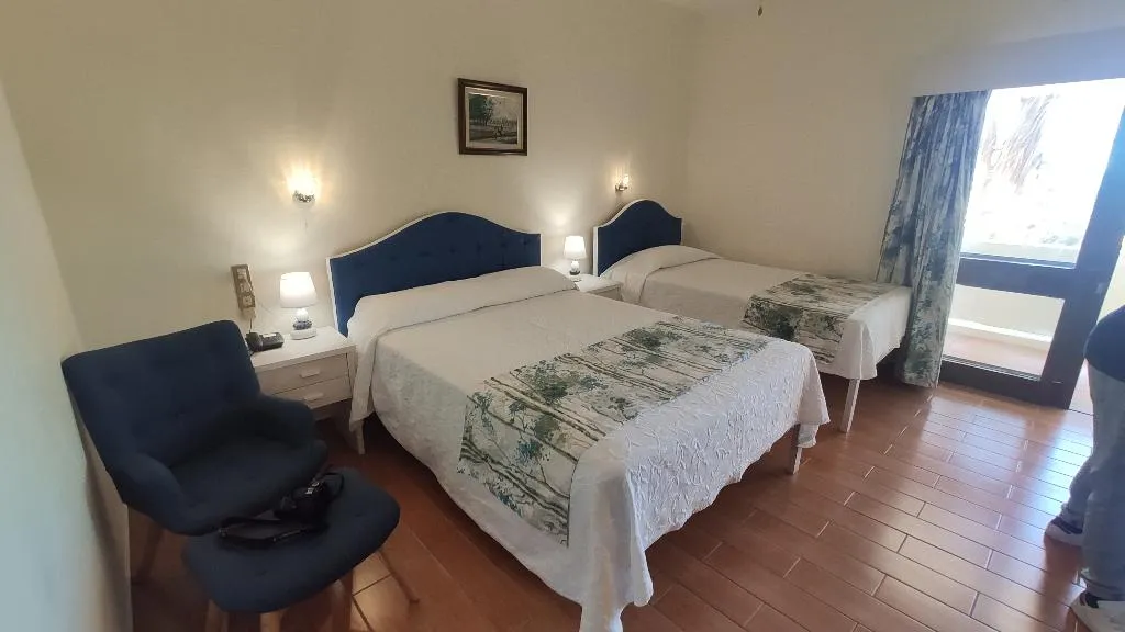 TRIPLE SUPERIOR WITH BALCONY Room, Aeromar, Algarve
