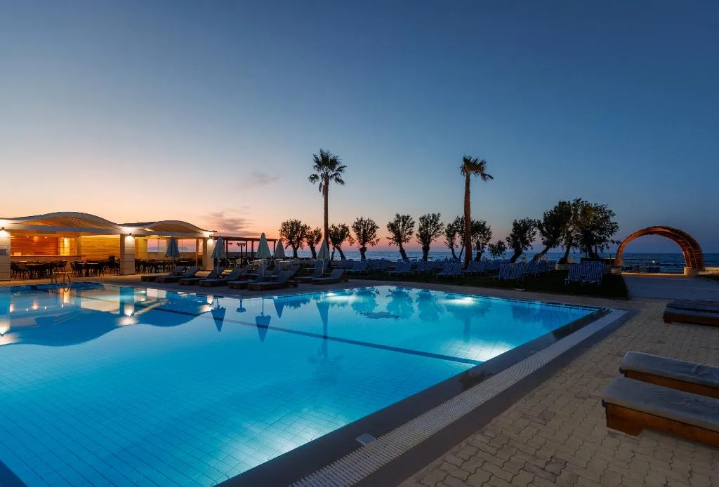 Pool, Malia Bay Beach Hotel & Bungalows, Crete