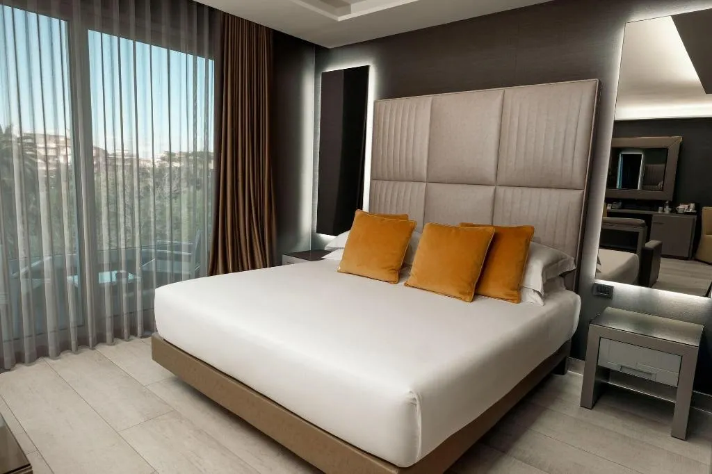 Room, Resort Tre Fontane, Naples