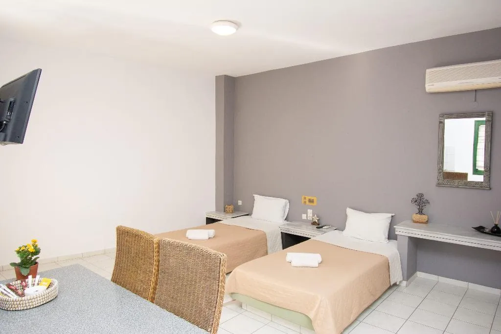 STUDIO CLASSIC Room, Aquarius Apartments by Checkin, Crete