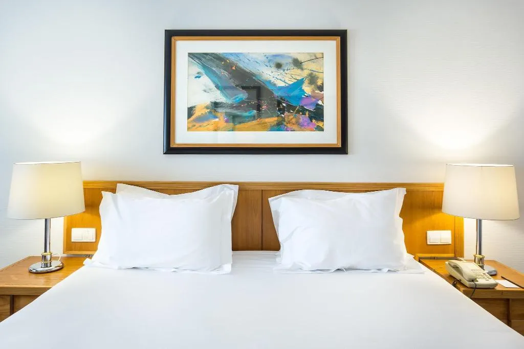 Room, Radisson Blu Hotel, Lisbon, Lisbon