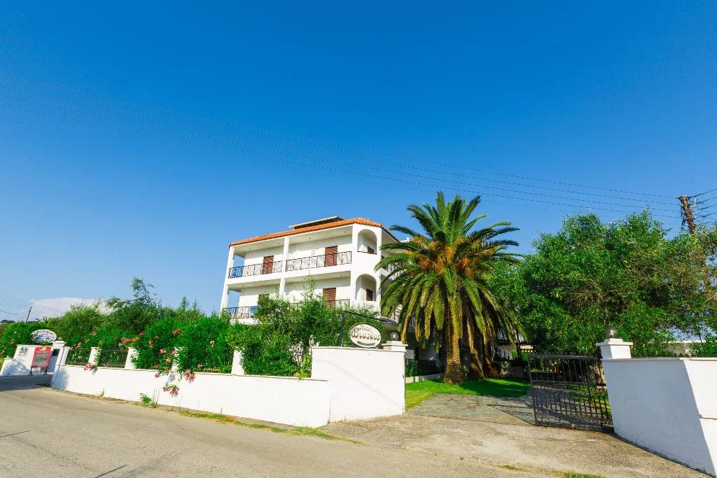 Terrace, Bruskos Hotel & Suites, Corfu