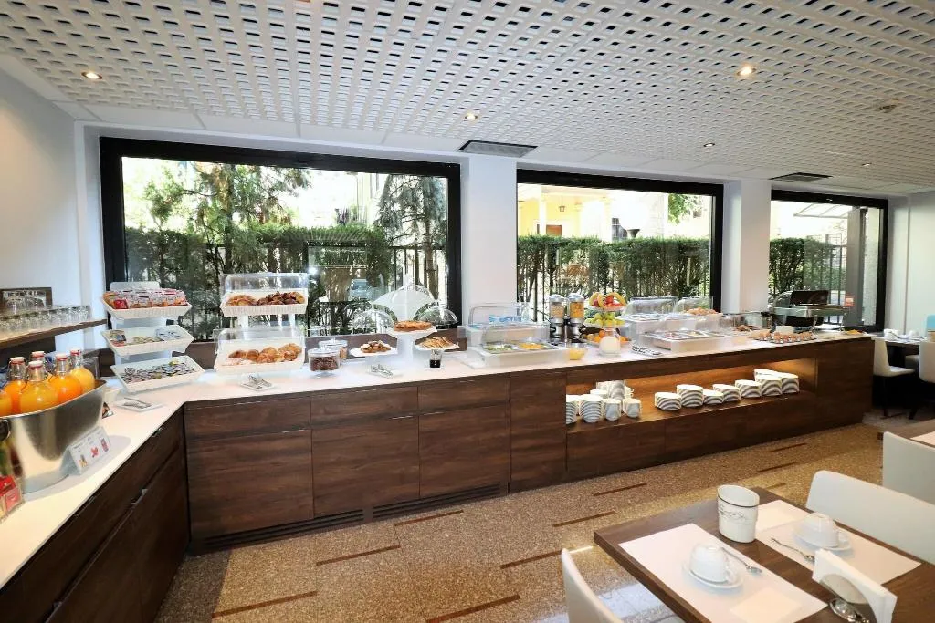 Restaurant, Hotel Domenichino, Milan