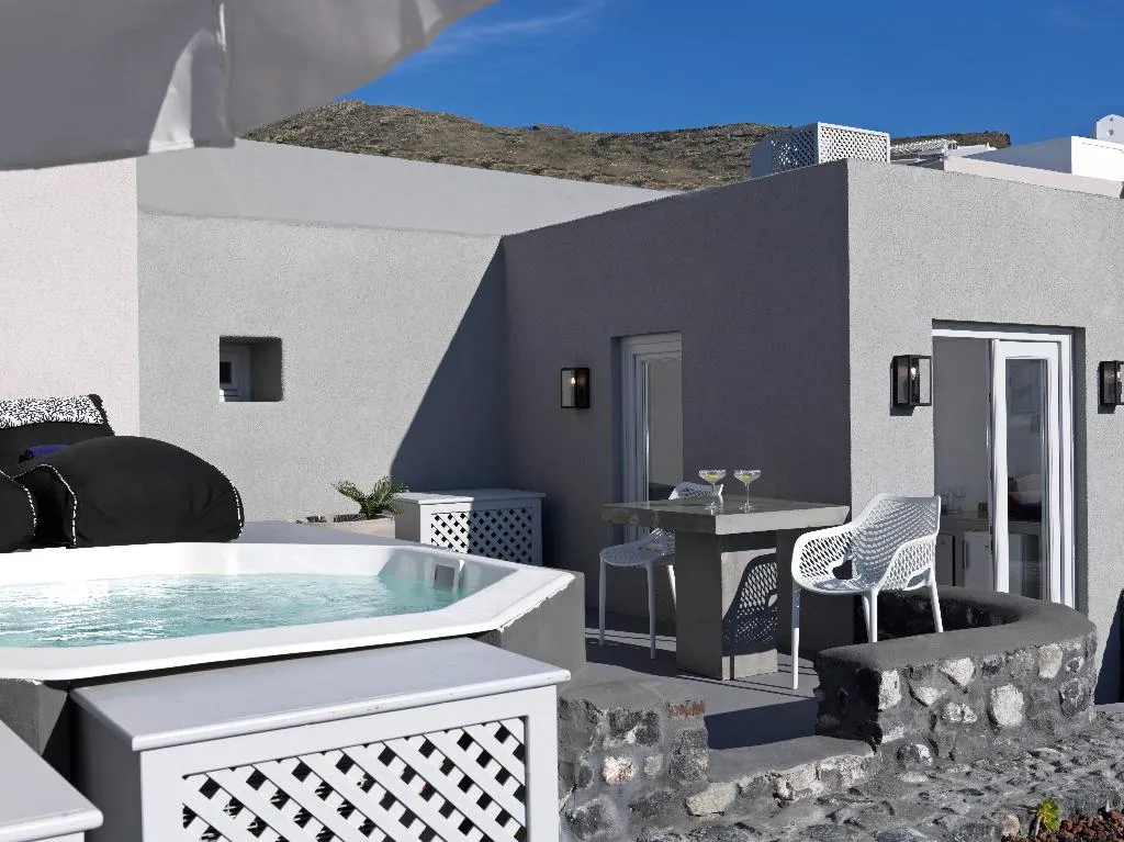 VILLA SUPERIOR Room, Elysian Santorini, Santorini