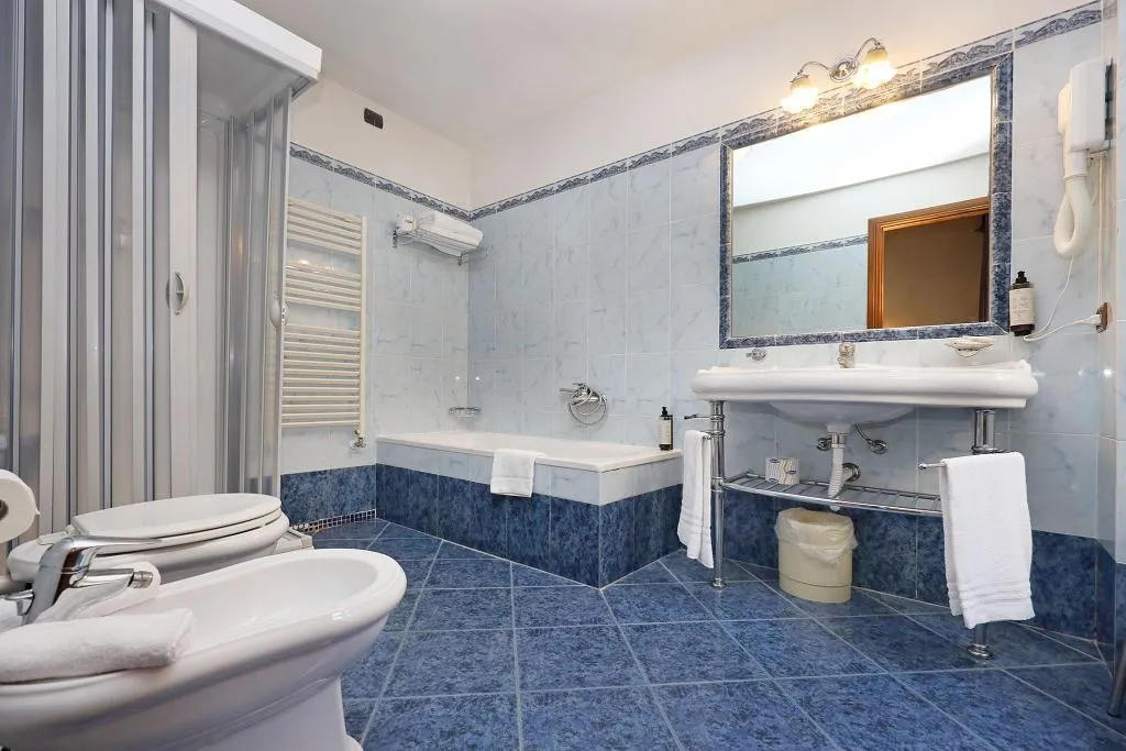 Double or Twin STANDARD Room, Rimini Hotel, Rome
