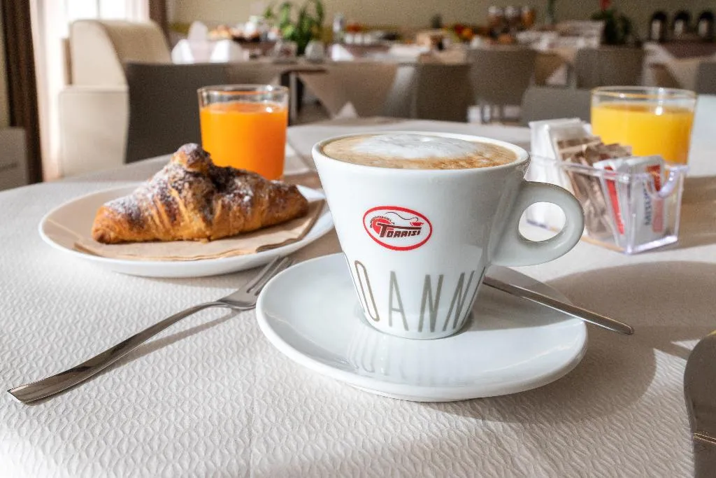 Restaurant, Zeus Residence Hotel - ApartHotel, Catania