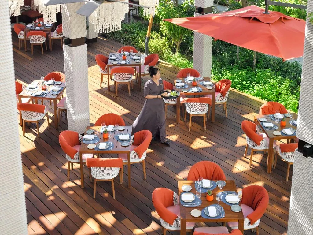 Restaurant, Banyan Tree Dubai, Dubai