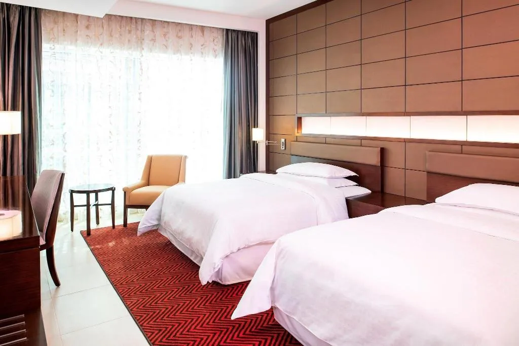 Room, Four Points by Sheraton Sharjah, Dubai