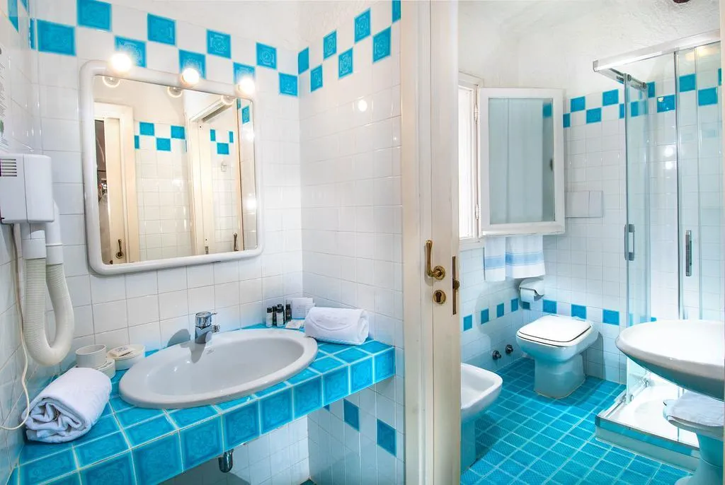 Room, Punta Est, Olbia