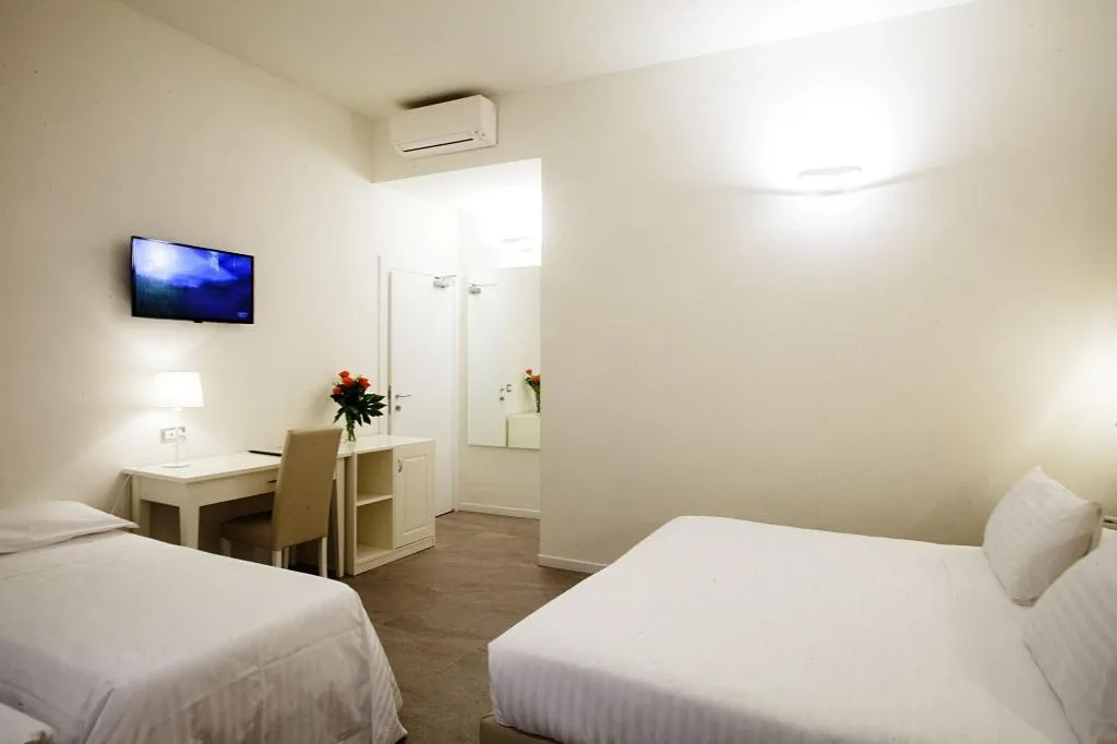 Room, Accademia, Florence