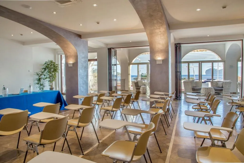 Conferences, El Faro, Alghero