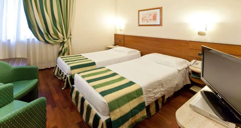 DOUBLE TWO BEDS Room, Hotel Mirage Sure Hotel Collection by Best Western, Milan