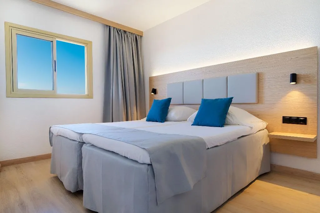 APARTMENT WITH BALCONY Room, Servatur Caribe, Tenerife