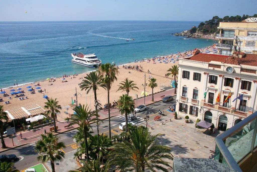 Beach, Miramar, Costa Brava